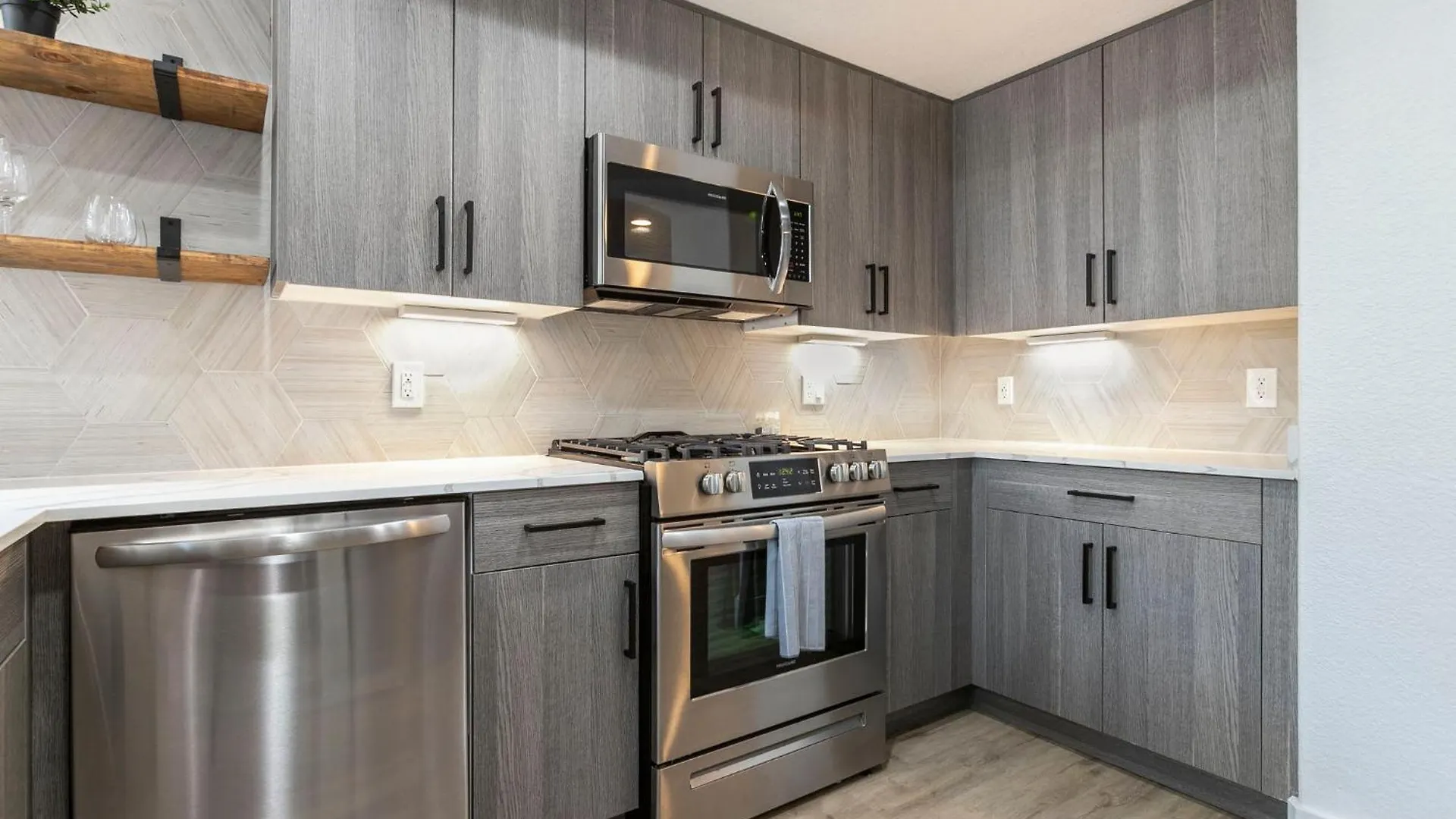 Appartement 2Br Cozysuites At Kierland Commons With Pool #03 Scottsdale
