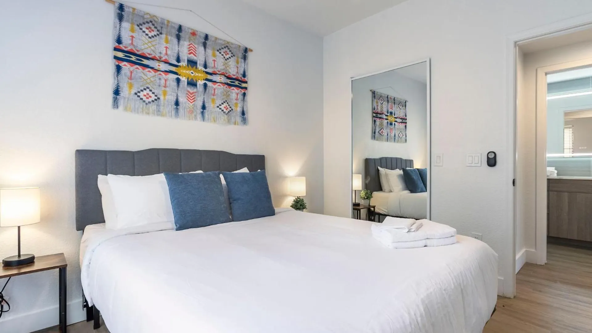 2Br Cozysuites At Kierland Commons With Pool #03 Scottsdale Appartement