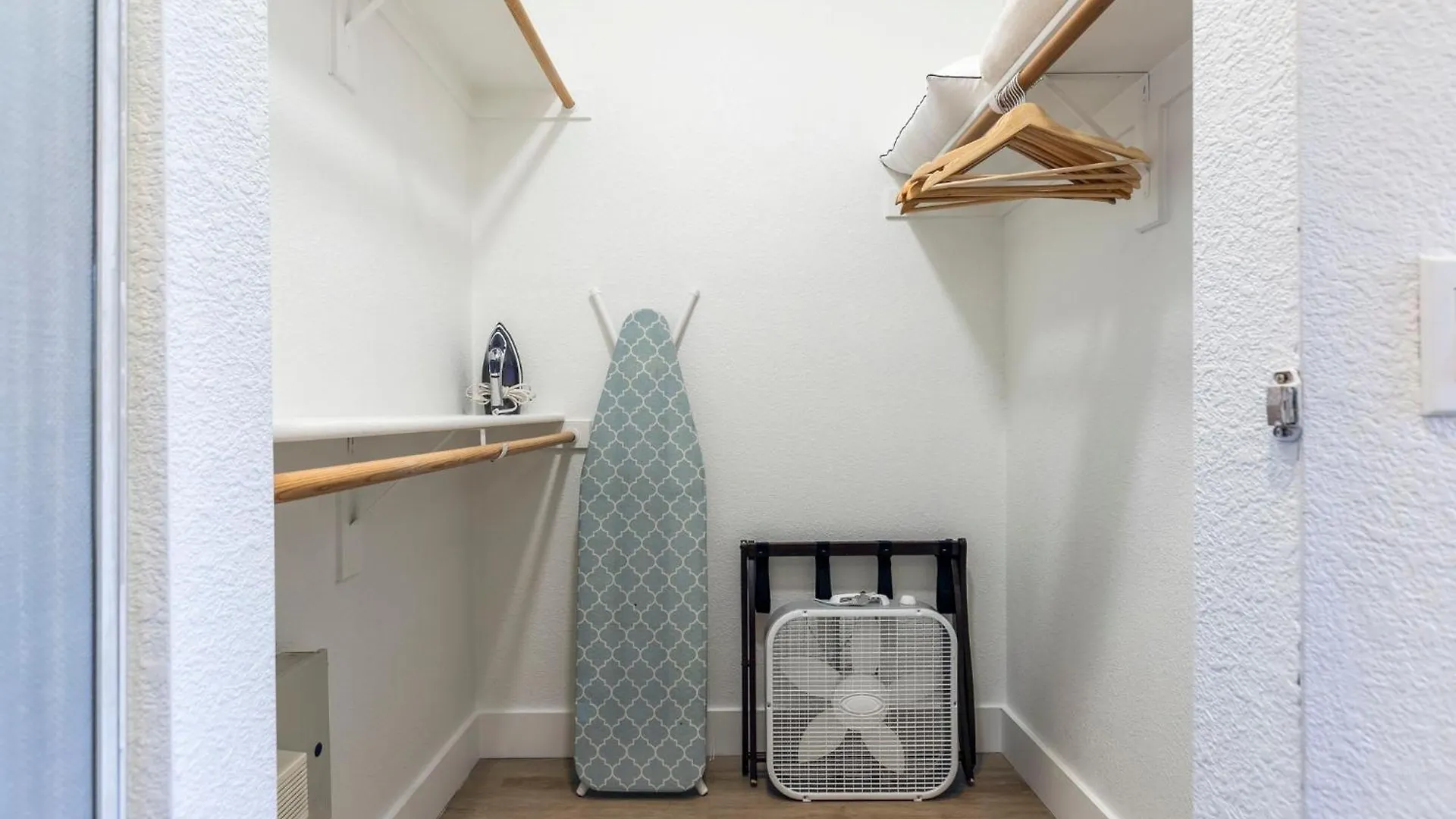 2Br Cozysuites At Kierland Commons With Pool #03 Scottsdale