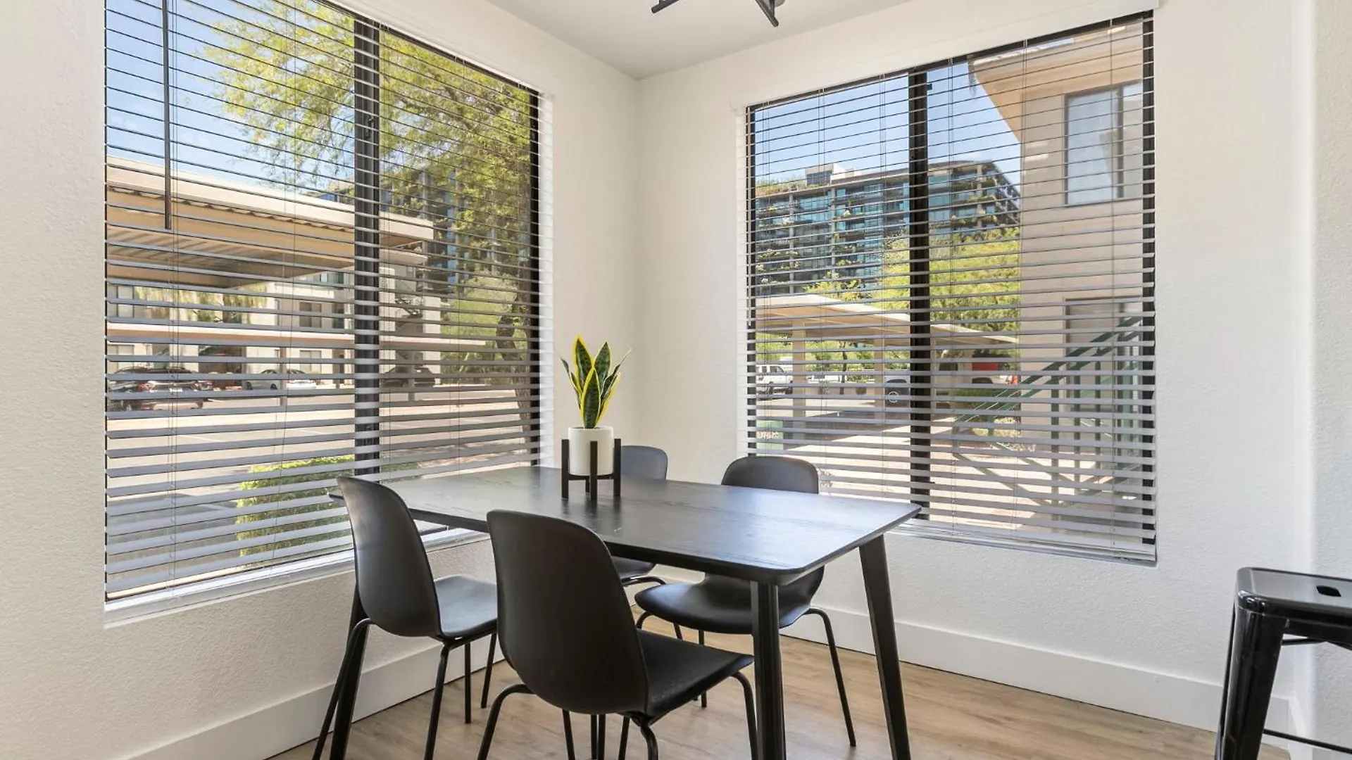 2Br Cozysuites At Kierland Commons With Pool #03 Scottsdale Appartement